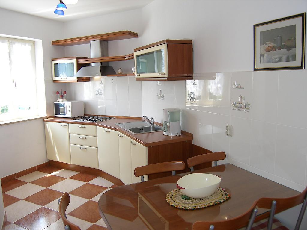 Amazing Apartment In Rovinj With Wifi Bilik gambar